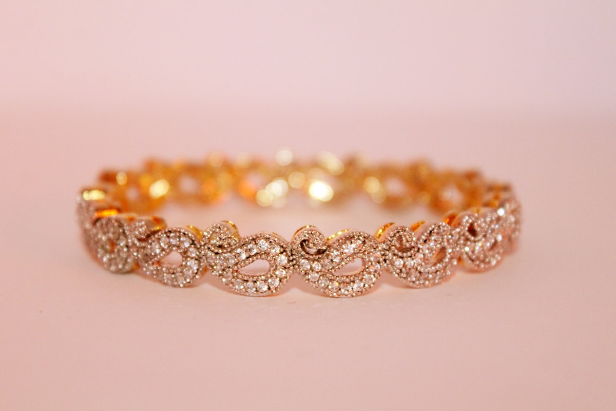 BRINCO VENEZIANA E ZIRCONIA REDONDA CRISTAL PRATA 925